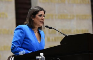 Dip. Fed. Gina Cruz, presidenta de la Comisión de Hacienda de la Cámara Federal de Diputados.