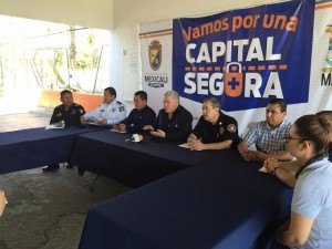 Reunión de autoridades del XXI Ayuntamiento de Mexicali en la Delegación San Felipe.