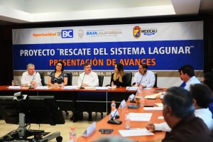 El Gobernador Francisco Vega de Lamadrid, encabezó este martes la presentación de los avances de uno de los proyectos de regeneración más importantes para Mexicali, como es el Plan Maestro para el Rescate del Sistema Laguna.