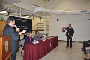 Emilio Manuel Arrayales Millán como Director de la Facultad de Deportes