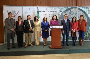 Brenda Ruacho, presidenta del DIF de Baja California, promotora inicialista en Baja California del cambio legal.