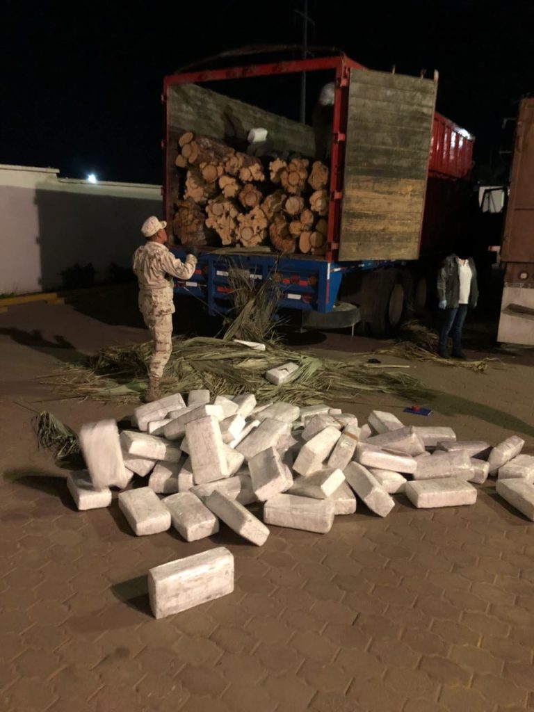 VINCULAN A PROCESO EN BC A UN HOMBRE DETENIDO A BORDO DE UN CAMIÓN CON MÁS DE TONELADA Y MEDIA DE MARIHUANA