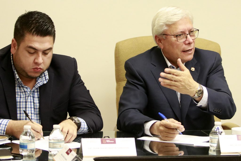 EMPRESAS DE PAQUETERÍA SIGUEN CON ENVÍOS DE DROGAS Y ARMAS: BONILLA