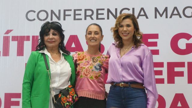 Norma Bustamante, Claudia Sheinbaum y Marina del Pilar Avila