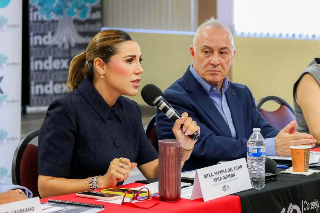 Gobernadora sostiene encuentro con Consejo Ciudadano de Seguridad, destaca reducción en homicidios