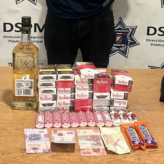 Capturan a sujeto tras robo violento a Oxxo