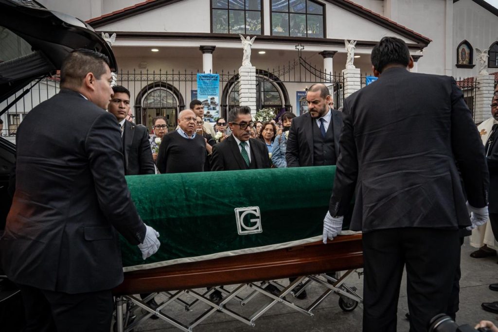 Despiden al arzobispo Francisco Moreno Barrón