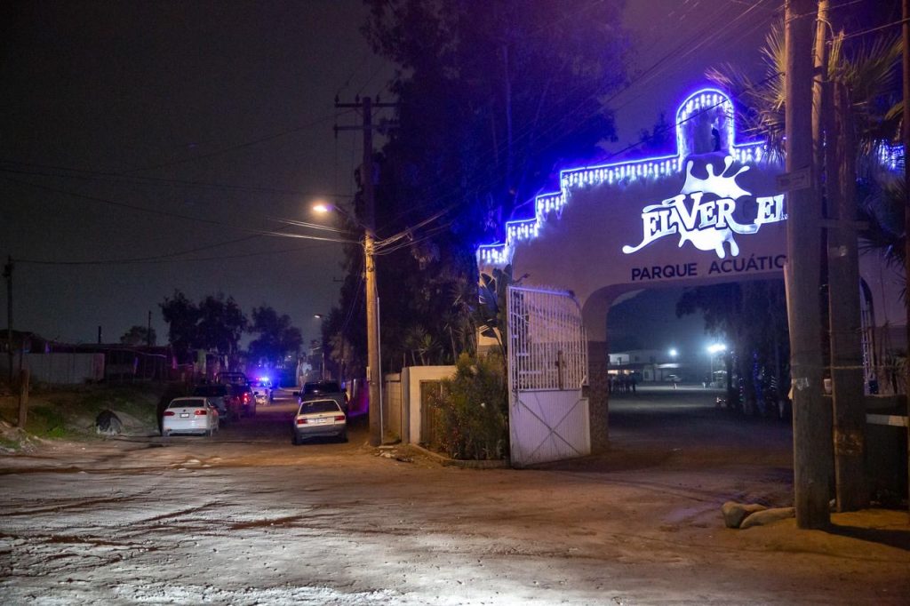 Ataque armado deja un muerto y un herido afuera de las albercas El Vergel