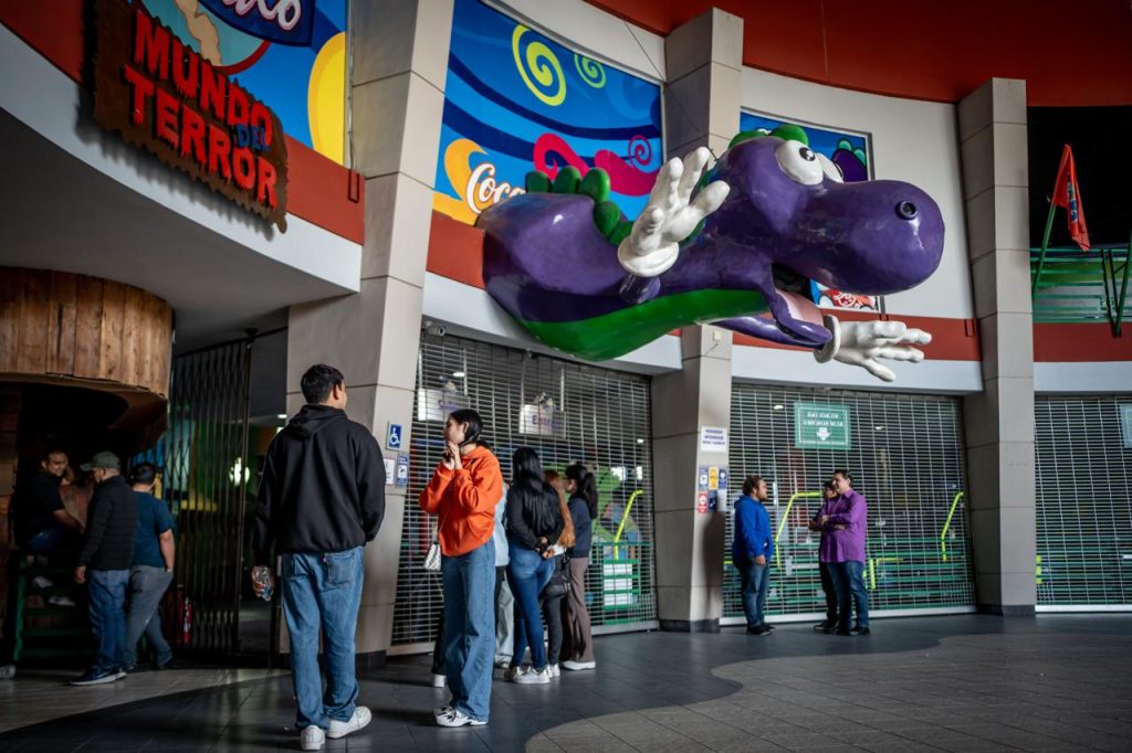 Mundo Divertido cierra sus puertas; Trabajadores exigen liquidación justa tras cierre repentino