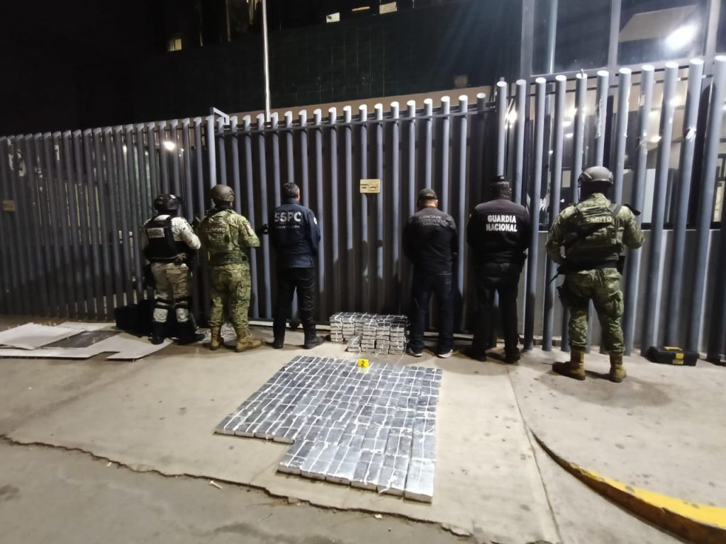 Ejército Mexicano y Guardia Nacional aseguran 112 kilogramos de cocaína en Tijuana