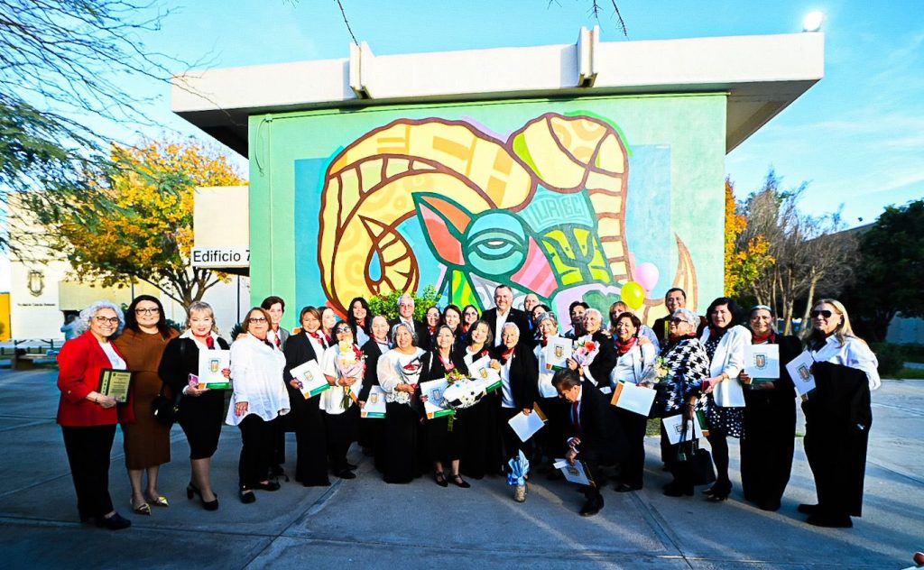 La UABC celebra el egreso de la 33ª generación de Adultos Mayores del programa ESAM