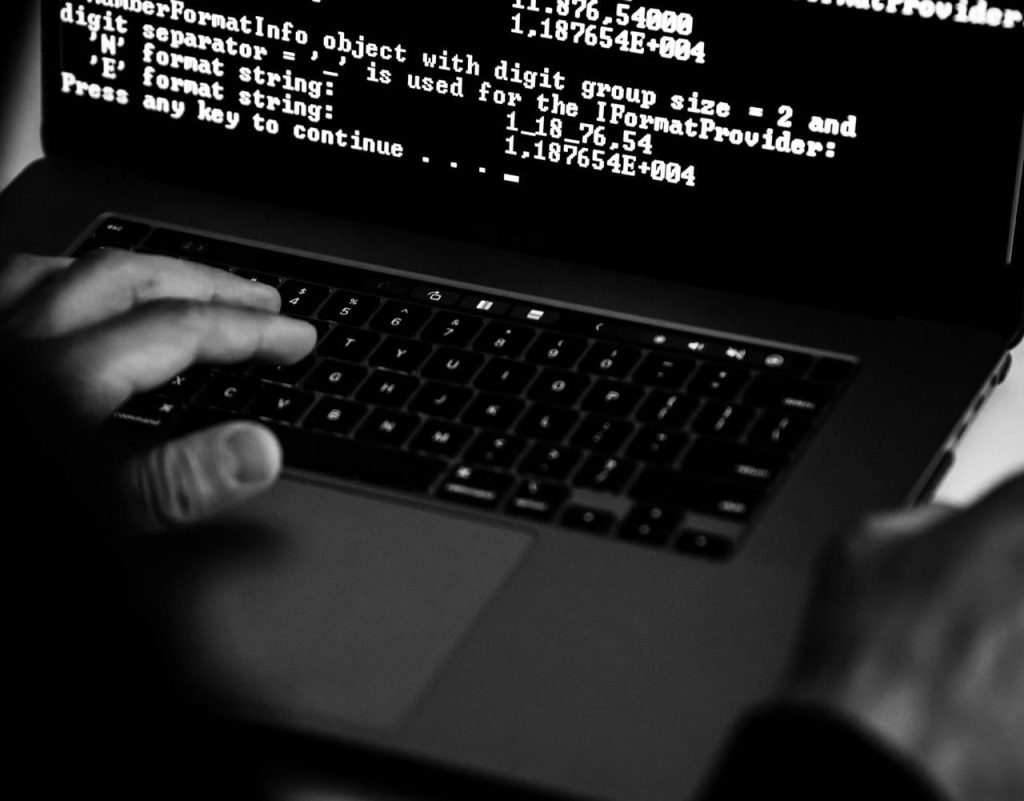 Policía Cibernética advierte sobre fraudes y robo de identidad durante el fin de año