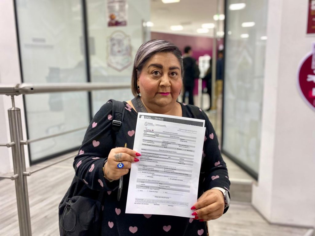 Trabajadores denuncian cierre repentino de call center en Tijuana; exigen pago de prestaciones