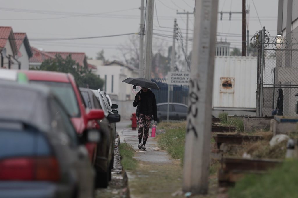 Persistirán lluvias hasta medio día y volverán para el 24