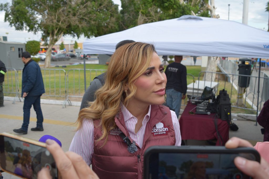 Gobernadora Marina del Pilar niega pedir licencia al cargo, reunión en Tijuana fue para cerrar filas
