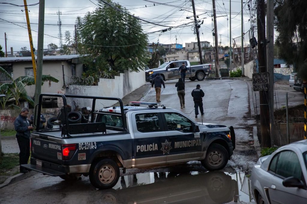 Localizan a hombre sin vida y maniatado en la colonia Manuel Paredes