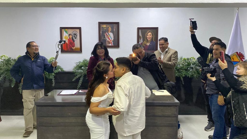 Estrenan edificio de Registro Civil con boda y presidida por la alcaldesa de Mexicali