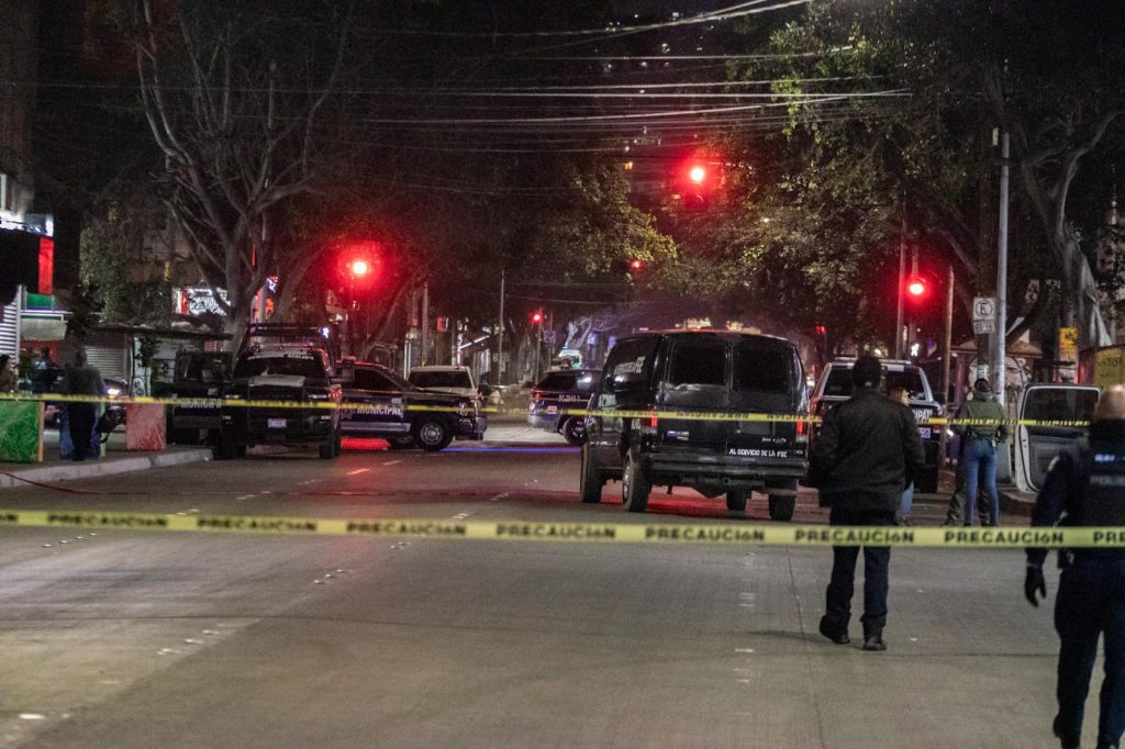 Mujer Policía muere tras disparo con su arma en la Zona Centro de Tijuana