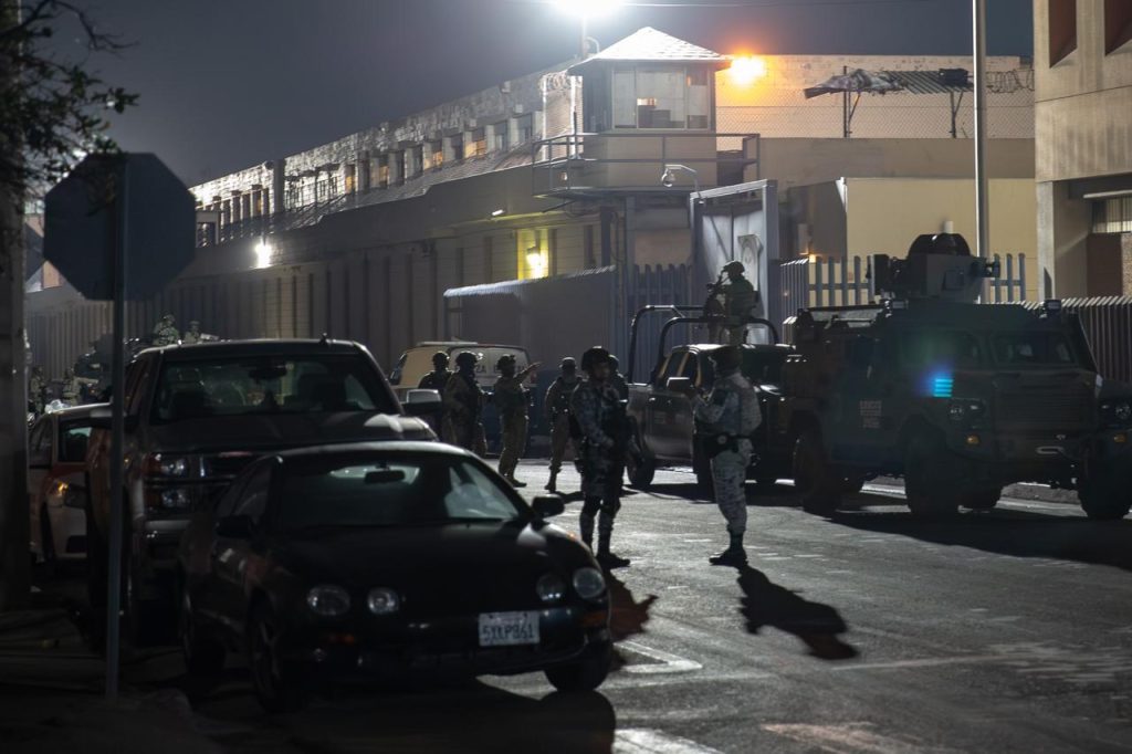 Fuerte operativo en la penitenciaría de La Mesa