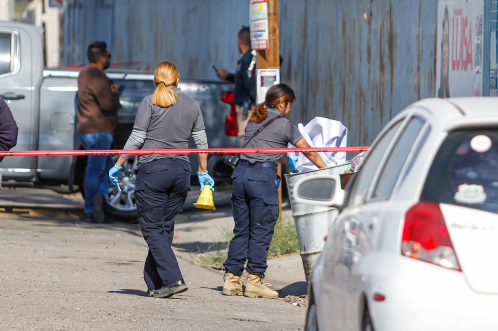 Localizan narcomanta en estación policial de Villas del Sol, en Mexicali