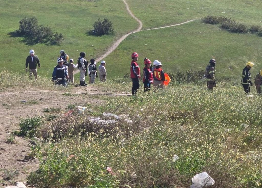 Emergencia contenida por incendio en ducto de Pemex en Rosarito