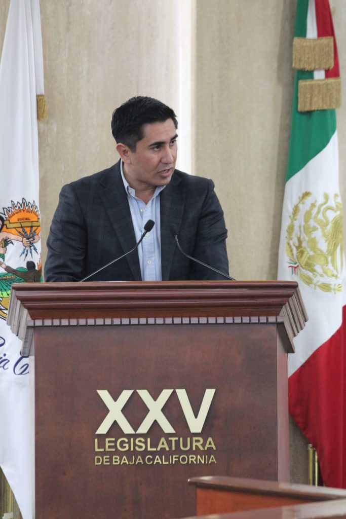 Proponen penalizar el ingreso de celulares en prisiones de BC