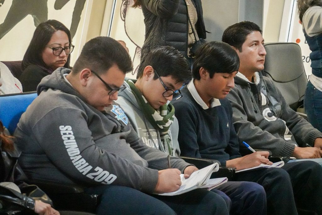 Ante casos de bullying en secundarias de Tijuana, impulsarán iniciativa para retirar celulares en escuelas