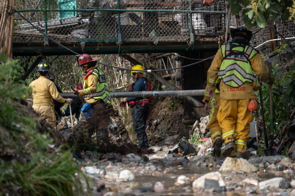 Localizan sin vida a hombre arrastrado por la corriente en El Tecolote; reportado desaparecido tras rescate de su hija