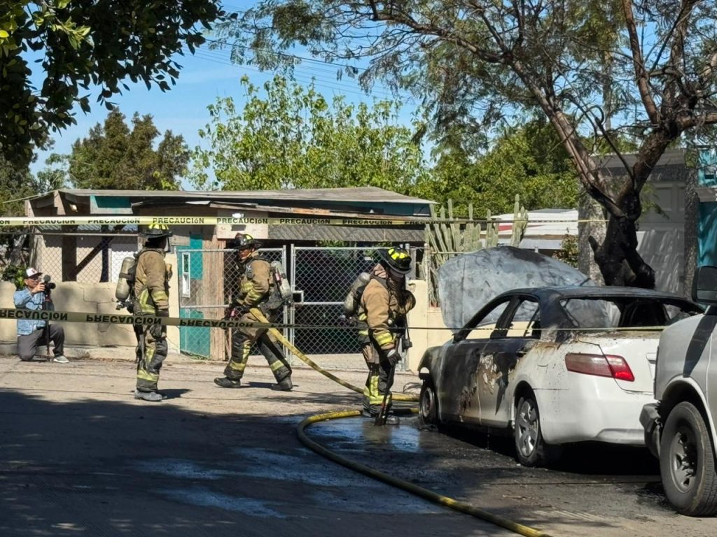 En Mexicali relativa calma, pero en Tijuana vehículos y comercio incendiado