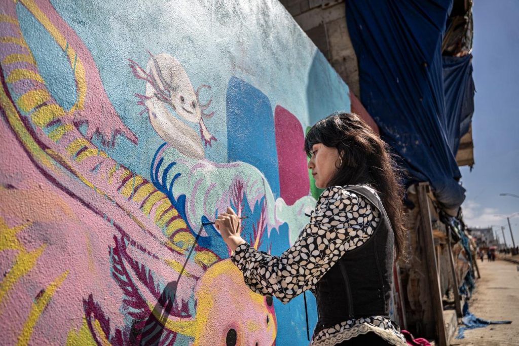 Murales con conciencia ambiental transforman el andador turístico de Playas de Tijuana