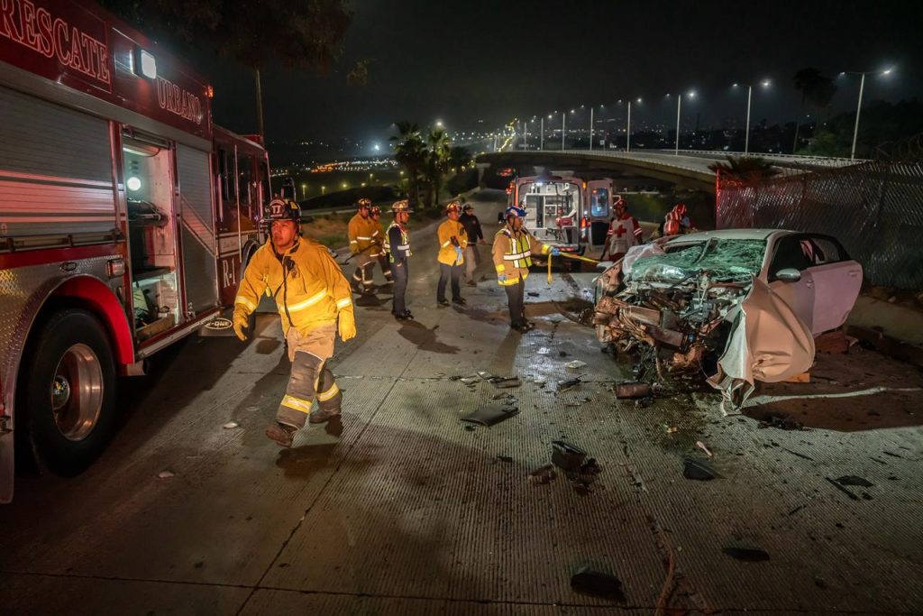 Muere joven tras fuerte choque en la avenida Internacional; hay dos lesionados