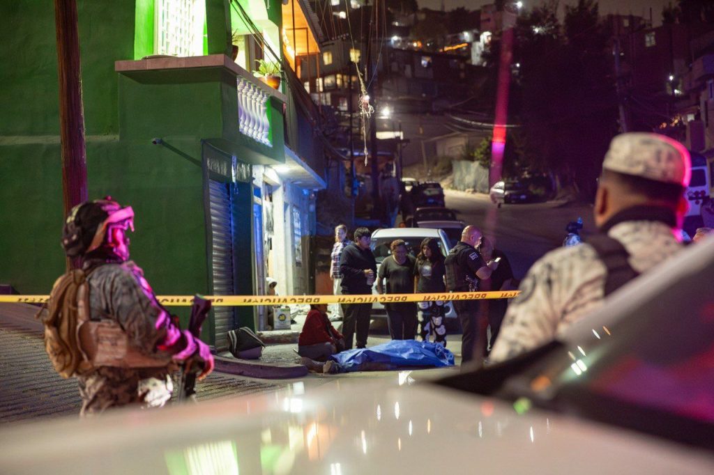 Asesinan a hombre de un disparo en Camino Verde