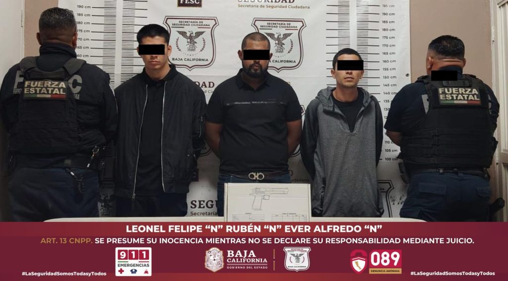 Arrestan a tres sujetos en Ensenada, estaban armados
