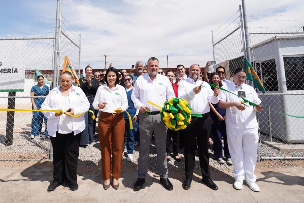 Inauguran estacionamiento en la Facultad de Enfermería de la UABC