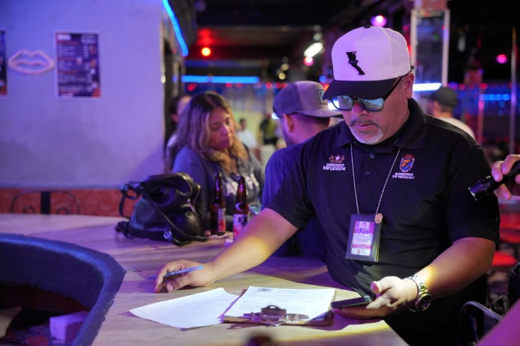 Sancionan a 13 antros por cobros no autorizados en los Siete Templos