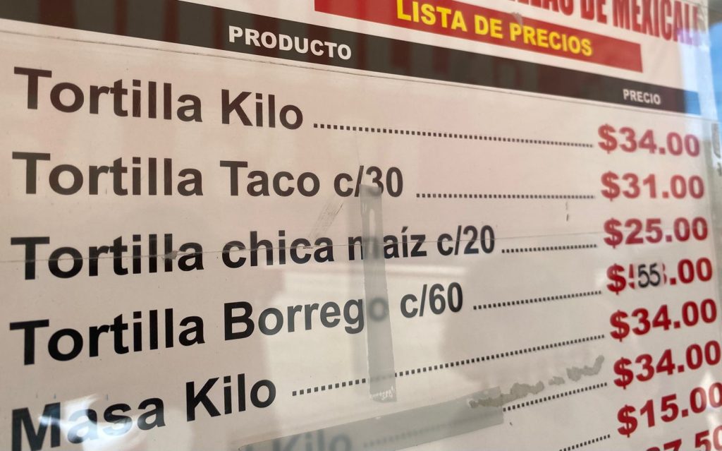 “Es una exageración”: mexicalenses sobre la alza del precio de las tortillas