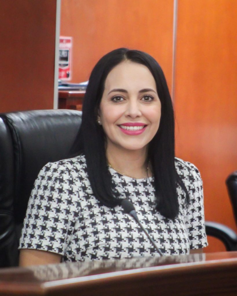 Manifesta Dip. Mayola Gaona rechazo a que se congelen cuentas bancarias sin orden judicial