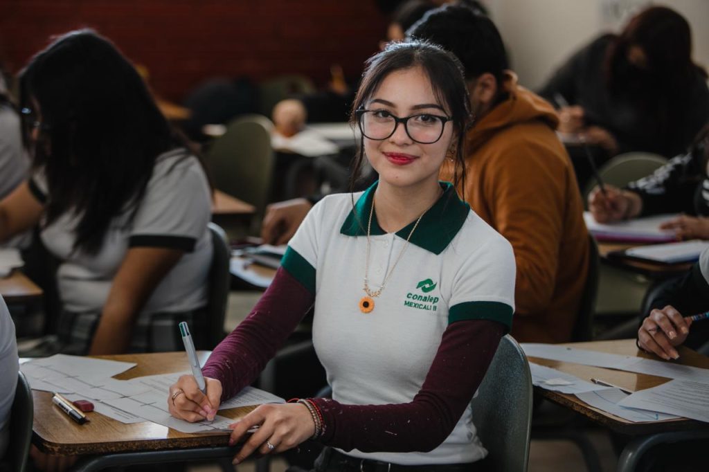 Inicia proceso de ingreso a preparatorias para estudiantes de secundaria