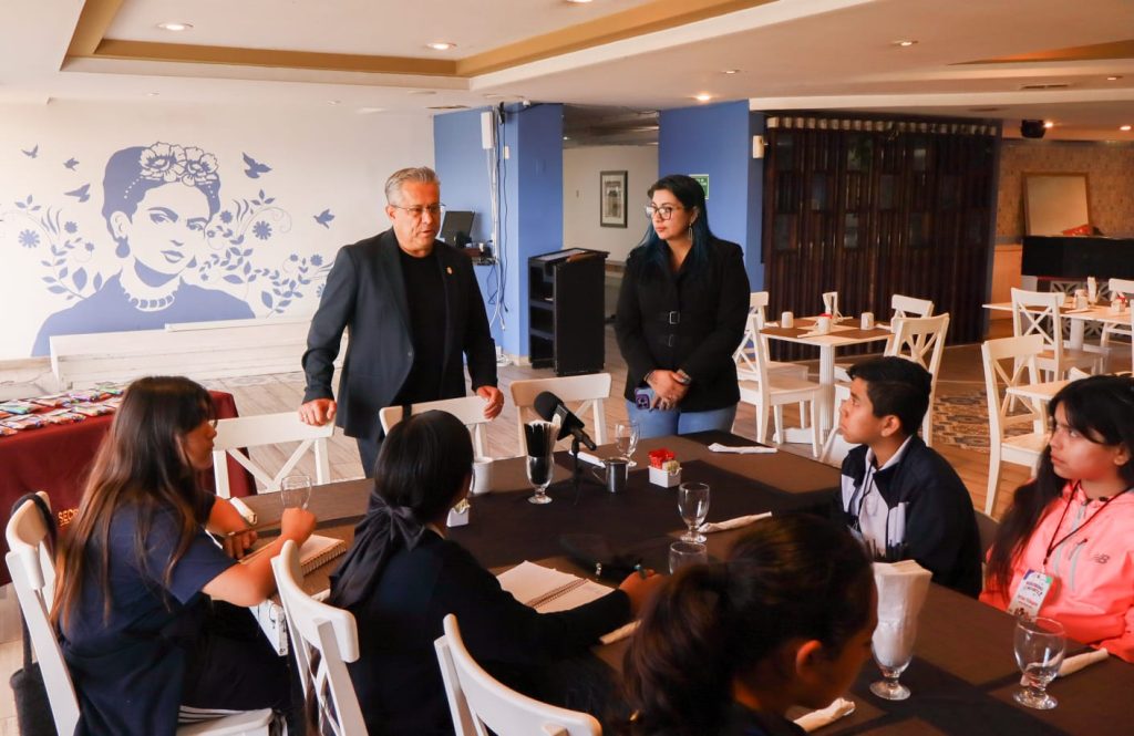 Trabaja Educación y Club de Prensa en semana temática del niño y el periodismo