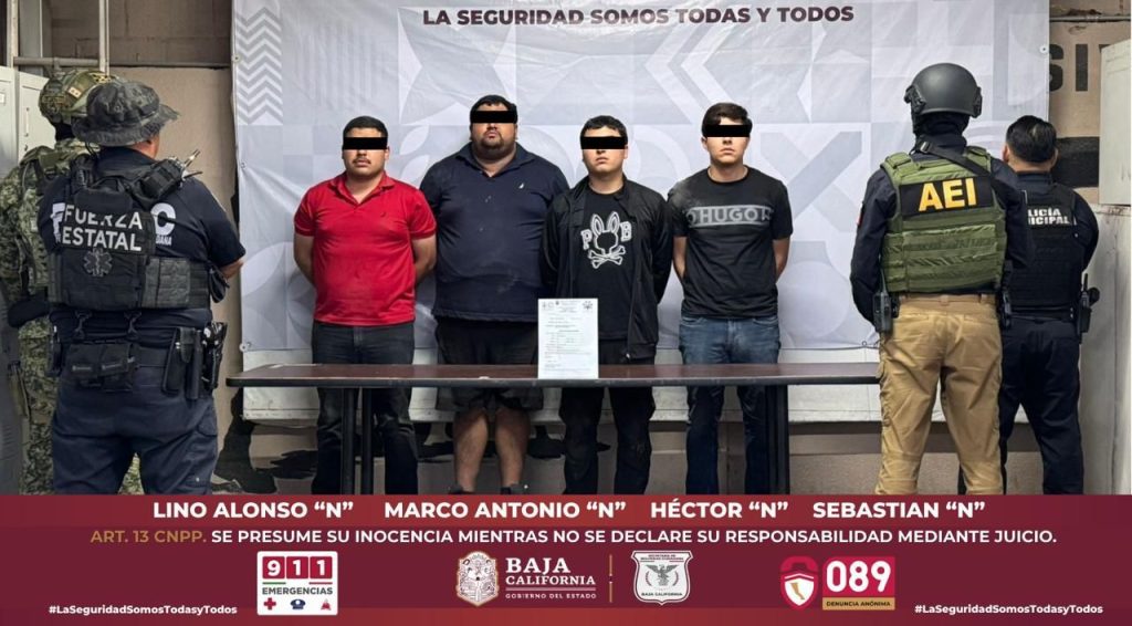 Atrapan a 4 sujetos con vehículo robado en EUA