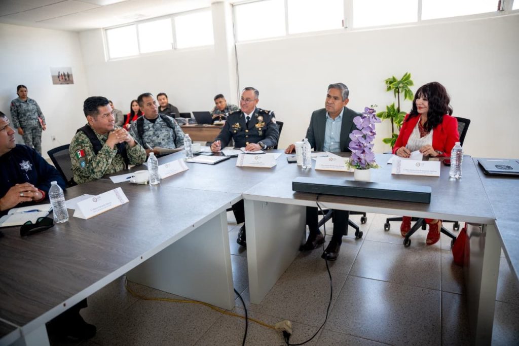 Coordinan acciones para combatir delitos en Mexicali como el «cobro de piso»