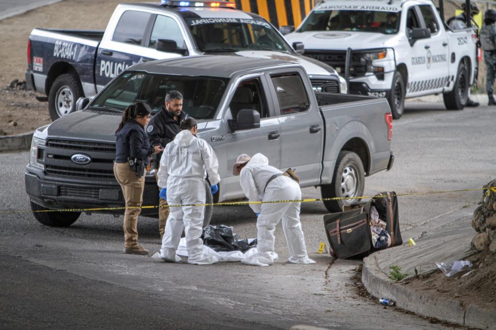 Hallazgo de un cuerpo dentro de una maleta en la colonia Alemán #Tijuana