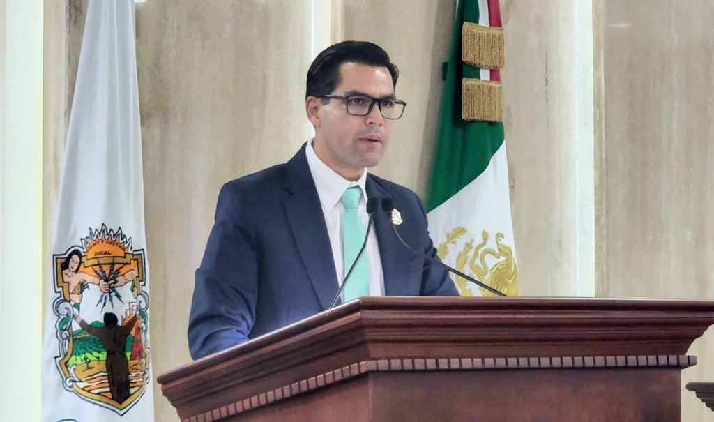 Presenta Dip. Humberto Valle reforma a Ley que reglamenta el servicio de agua potable