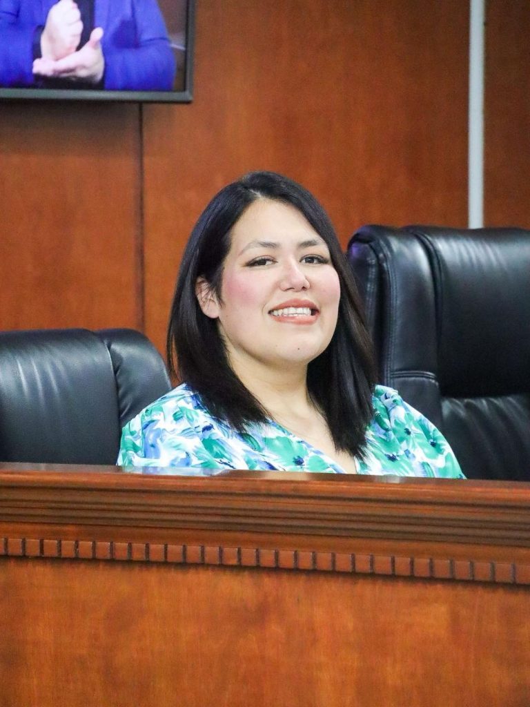 Proponen que candidatos alcaldes perdedores ingresen al Cabildo como regidores
