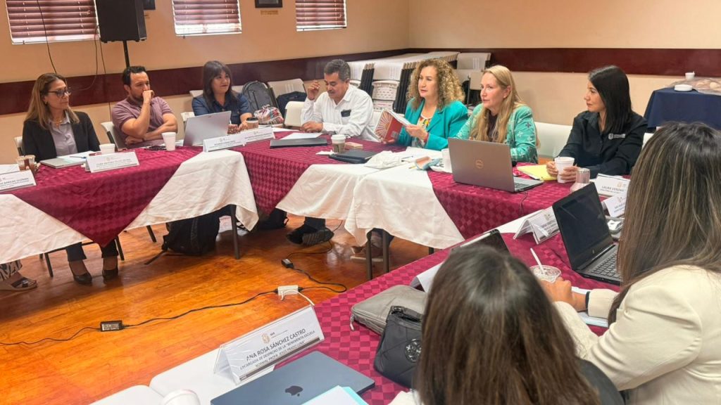 Fortalecen coordinación entre instituciones formadoras de docentes en BC