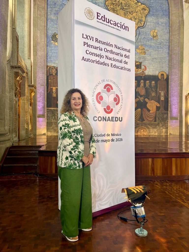 Participa titular de educación en reunión nacional con Mario Delgado