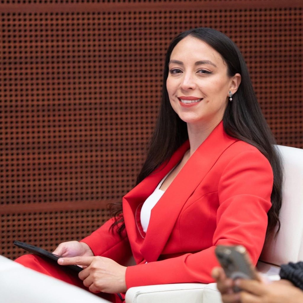 Senadora Julieta Ramírez destaca avance en derechos laborales, jornada de 40 horas y mejora salarial