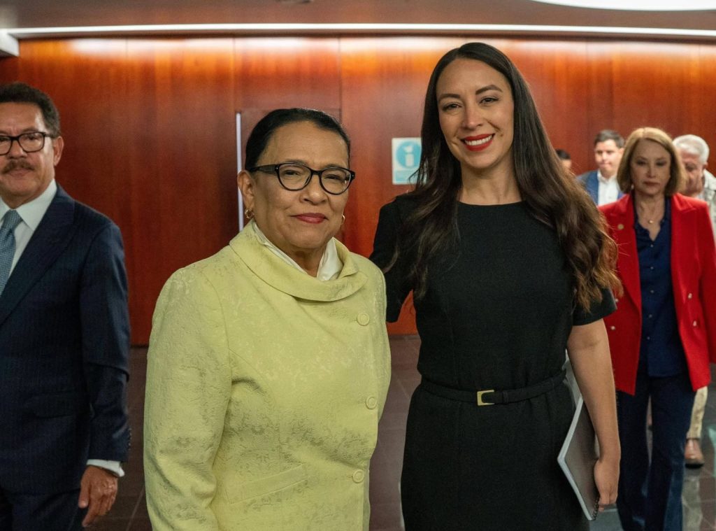 Julieta Ramírez recibe a titular de Gobernación para avanzar en reforma judicial