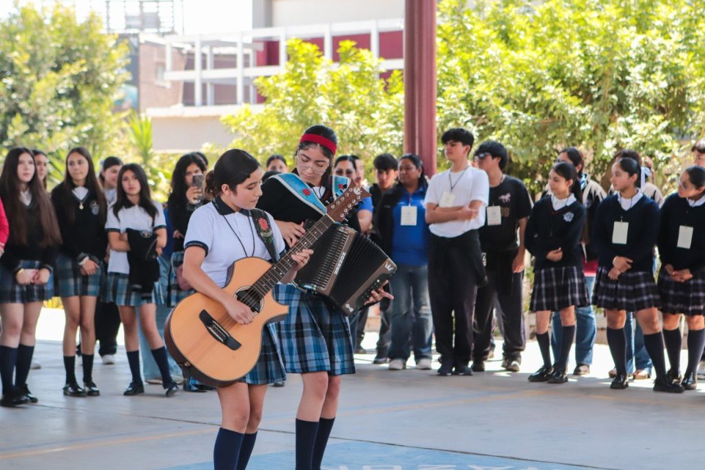 Educación realiza encuentro de secundarias técnicas en Rosarito