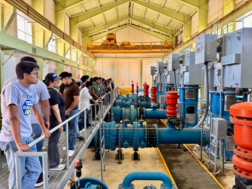 Conocen universitarios de la Ruta del Agua